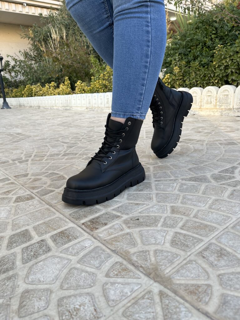 بوت برشکا دخترونه