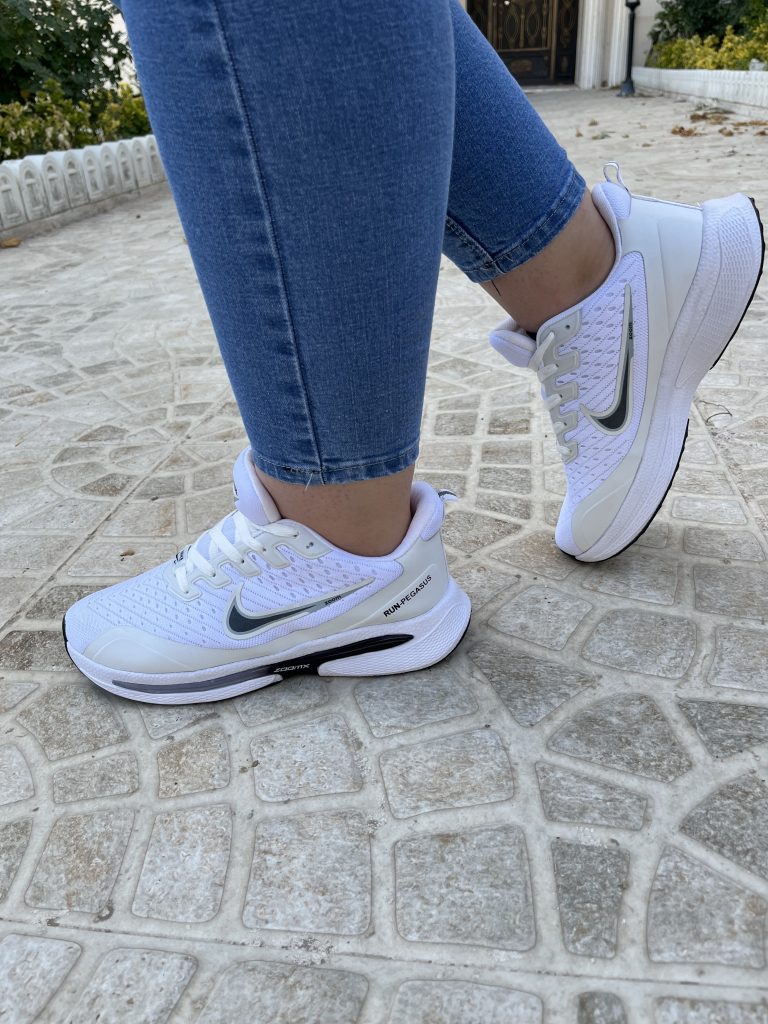 کتونی نایکی پگاسوس سفید