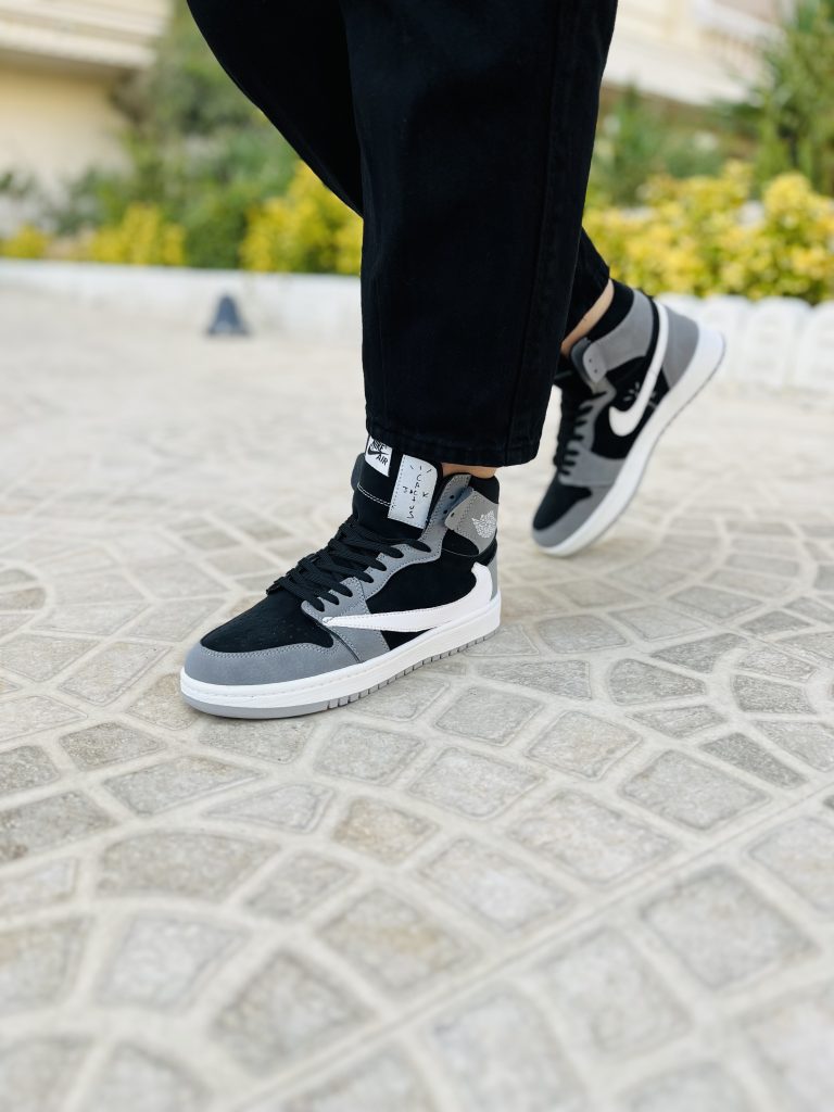 نایکی جردن ترویس ساقدار