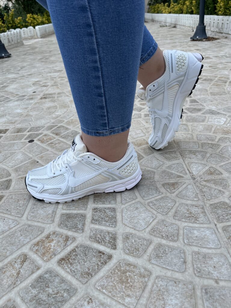 کتونی نایکی VOMERO 5 هایکپی