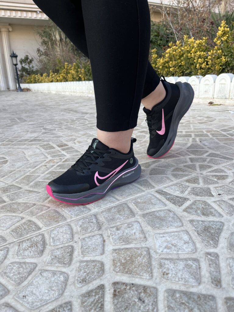 کتونی نایکی zoom x لبخند دخترونه