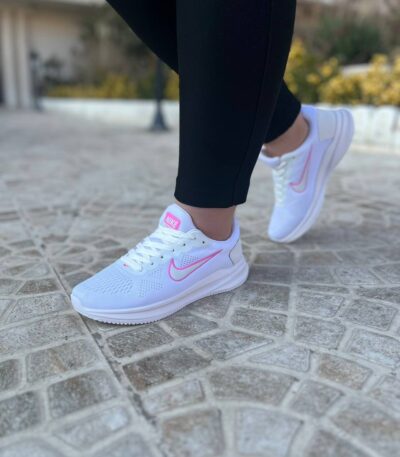 کتونی نایکی زوم winflo