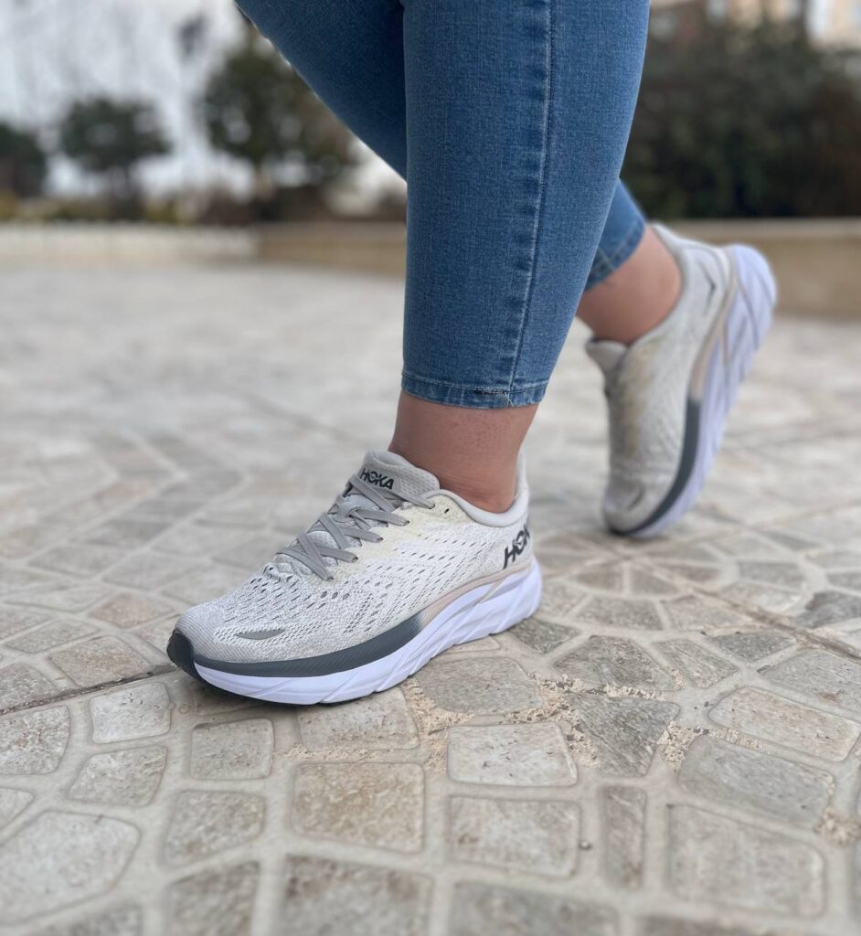 کتونی هوکا مدل کلیفتون 8