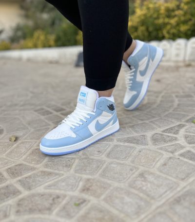 جردن 1 آیس بلو ساقدار