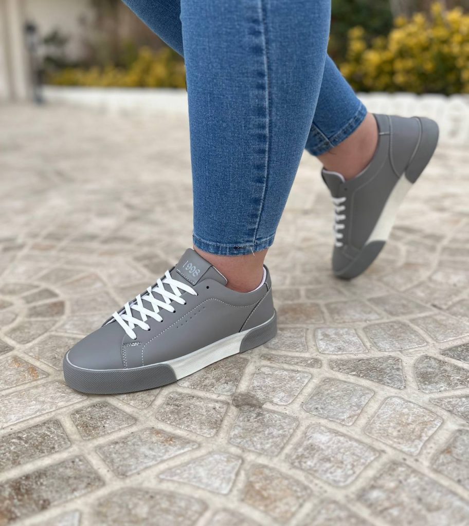 ونس برشکا 1998 طوسی