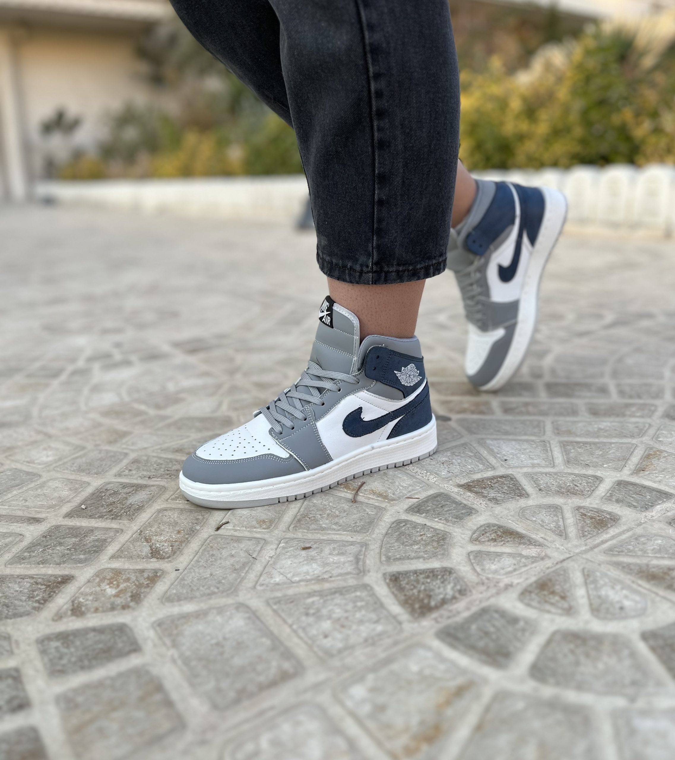 IMG_5077 نایکی جردن 1 فرنچ بلو ساقدار